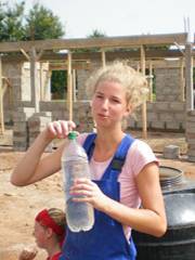 Bouwvakker op het juiste fundament